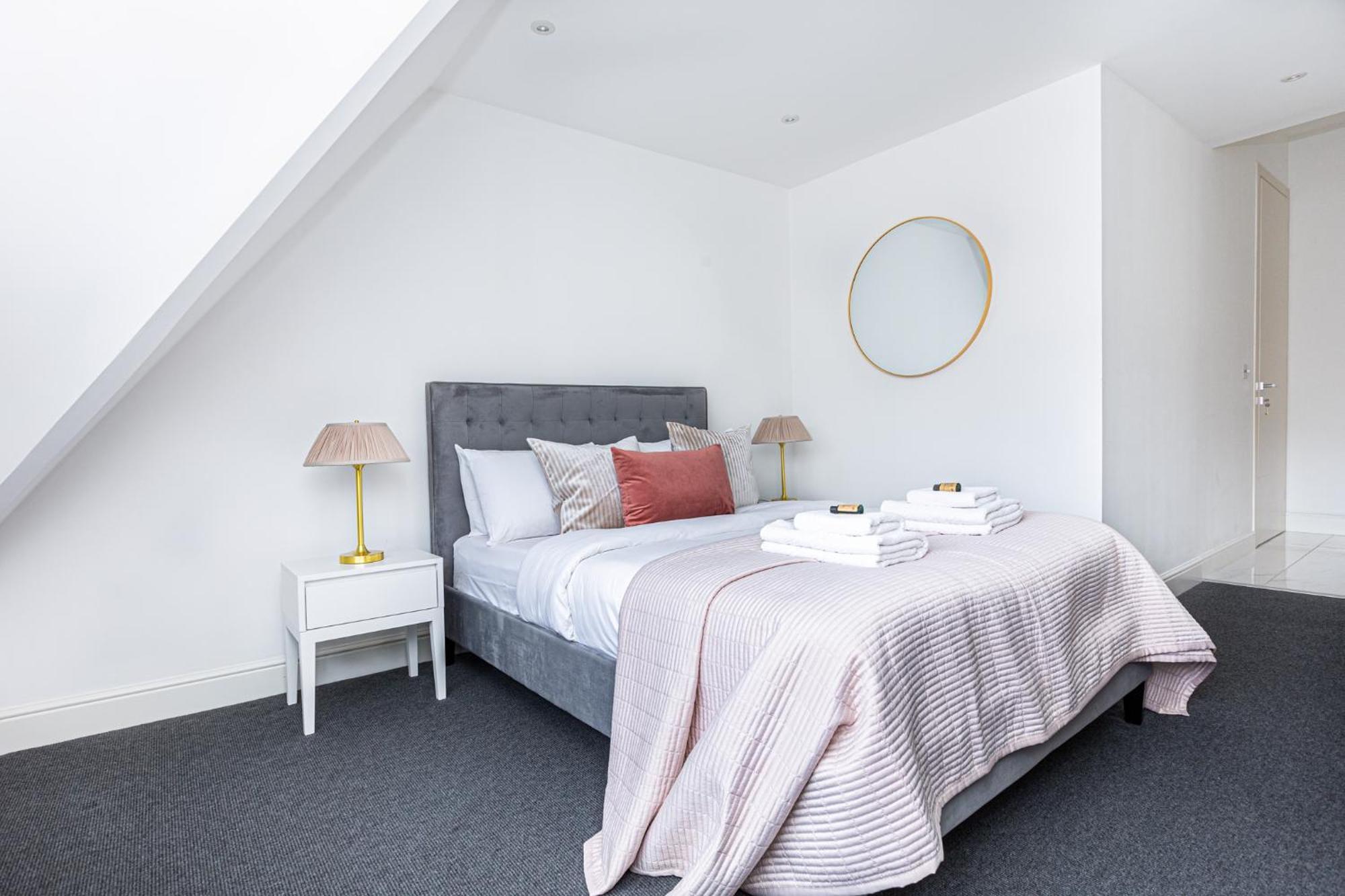Luxury Harley Street Apartments Лондон Экстерьер фото